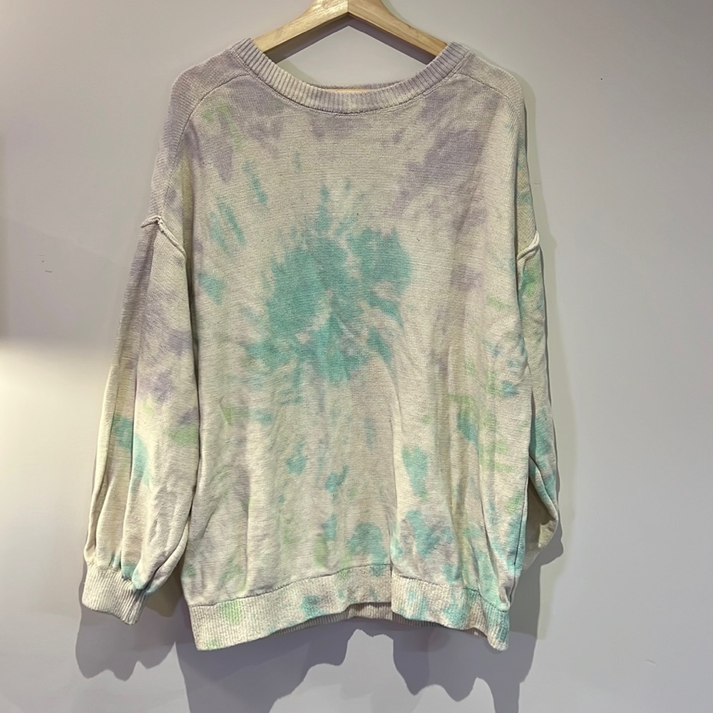 Dex spring tie dye sweater L